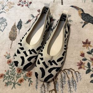 women's square-toe knit ballet flats featuring a trendy leopard print design
